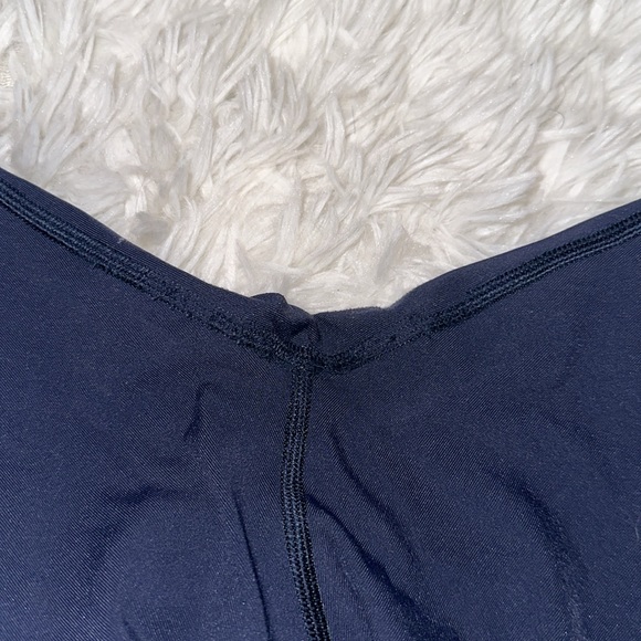 Navy lululemon leggings - Picture 4 of 4